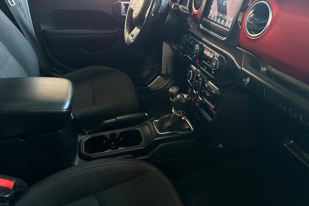 used 2021 Jeep Wrangler Unlimited car, priced at $33,536