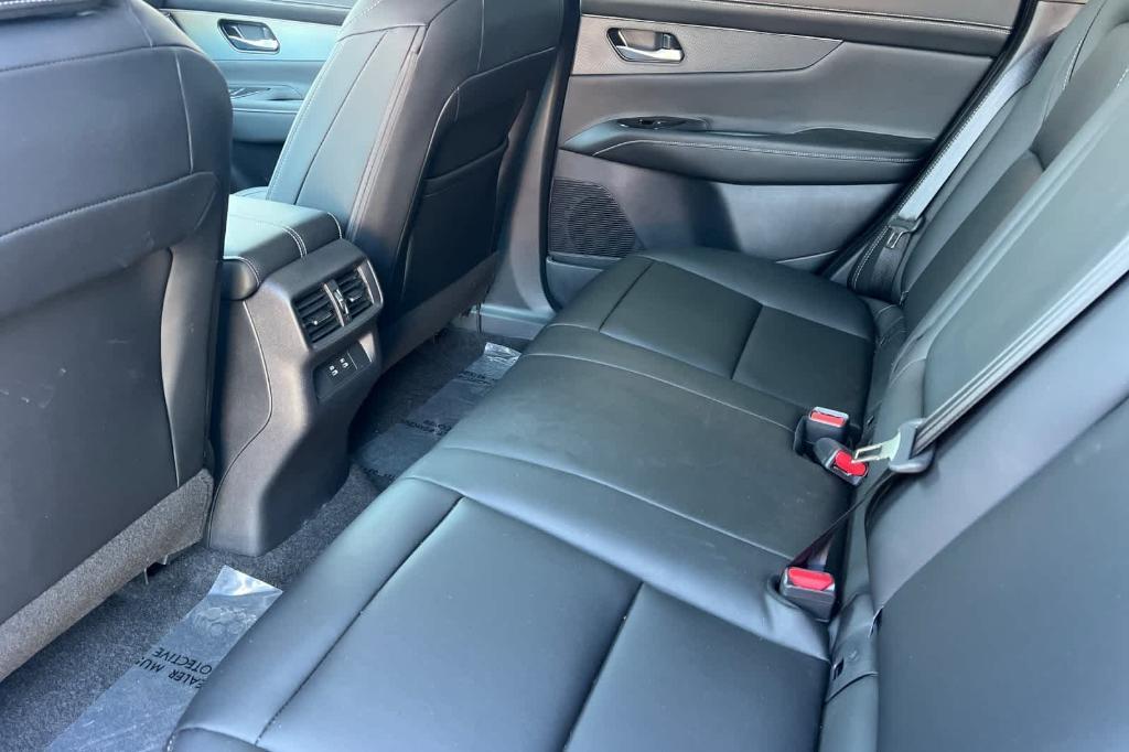 new 2025 Nissan Murano car, priced at $41,679