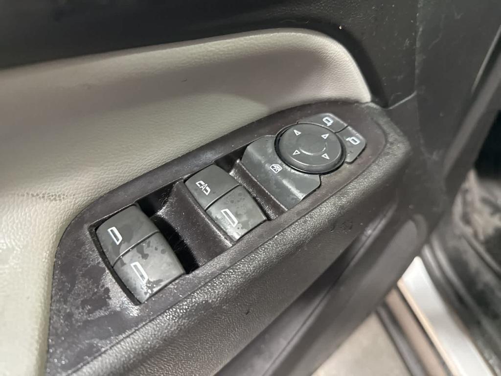 used 2020 Chevrolet Equinox car, priced at $15,558