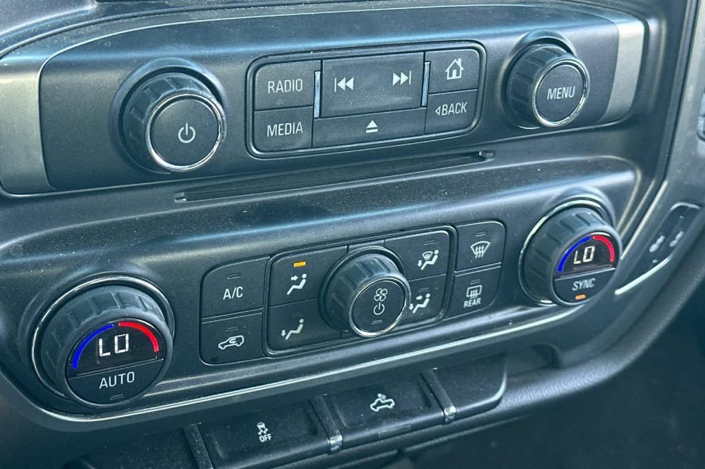 used 2014 Chevrolet Silverado 1500 car, priced at $17,170