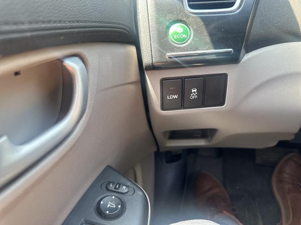 used 2014 Honda Civic Hybrid car, priced at $10,999