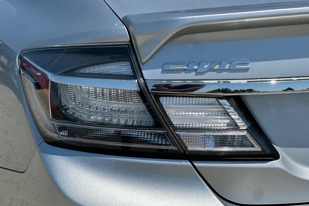 used 2014 Honda Civic Hybrid car, priced at $9,991