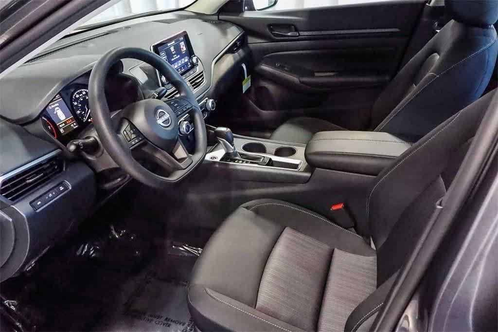 new 2025 Nissan Altima car, priced at $25,552