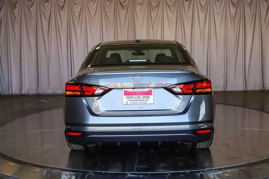 new 2025 Nissan Altima car, priced at $25,552
