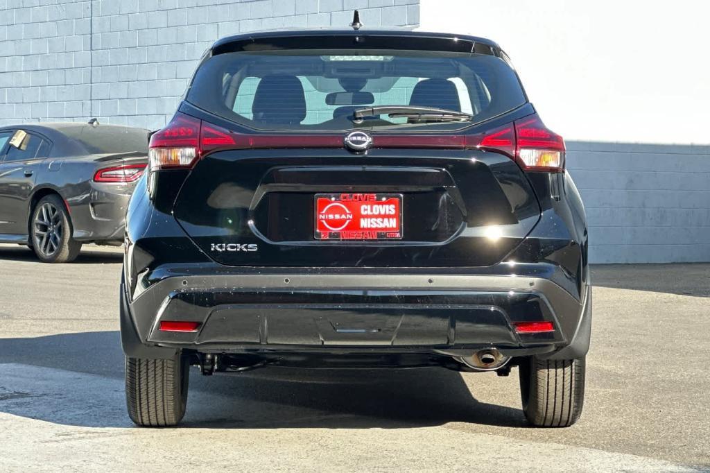 new 2025 Nissan Kicks Play car, priced at $21,225