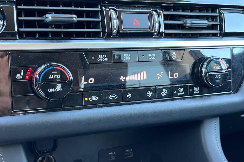 used 2025 Nissan Pathfinder car, priced at $39,995