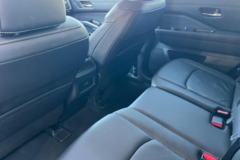 used 2025 Nissan Pathfinder car, priced at $37,837