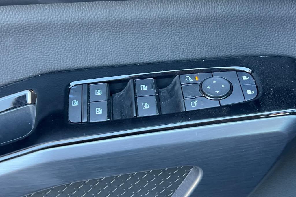 used 2025 Nissan Pathfinder car, priced at $37,837