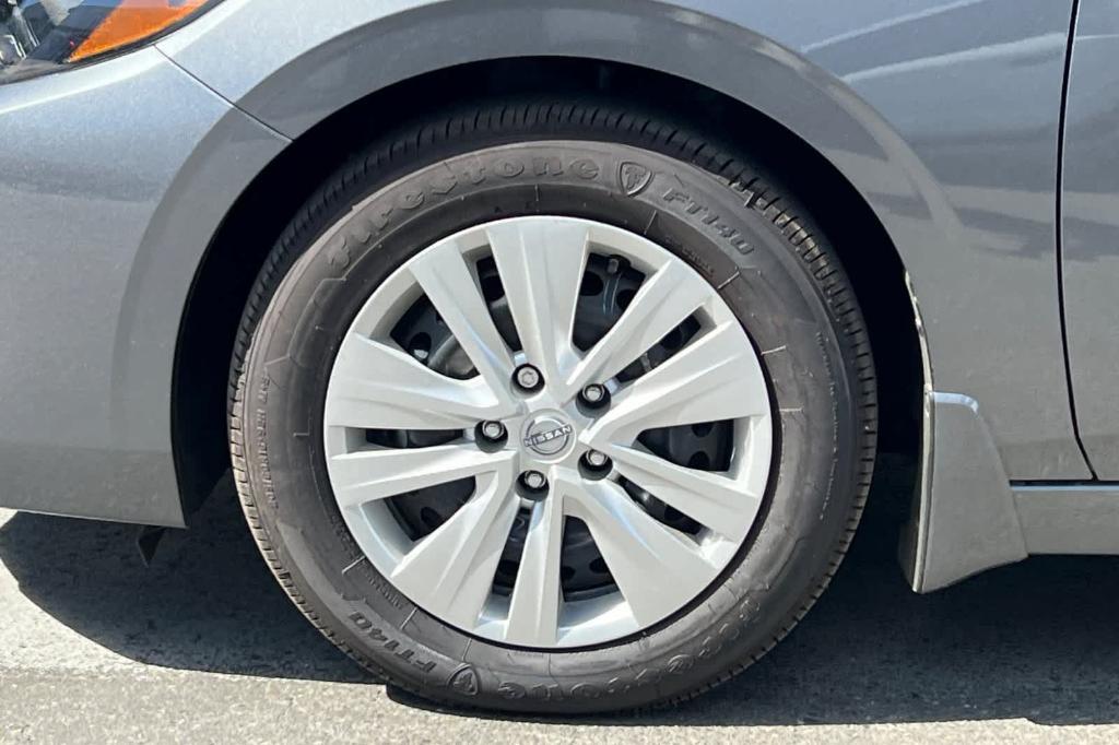 new 2025 Nissan Sentra car, priced at $21,066