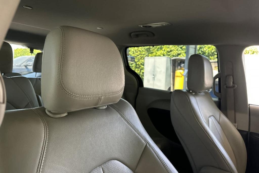 used 2021 Chrysler Pacifica car, priced at $19,143