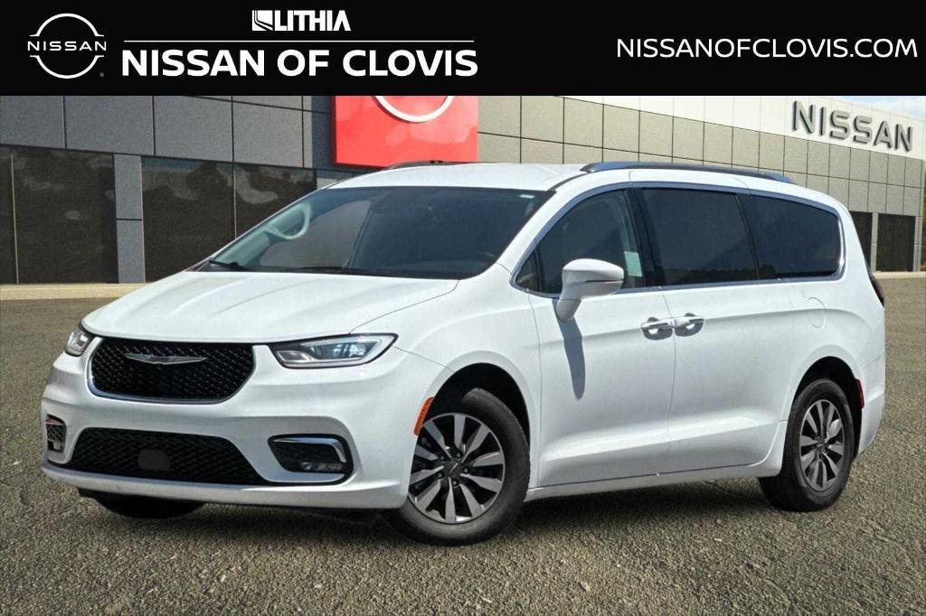 used 2021 Chrysler Pacifica car, priced at $19,143