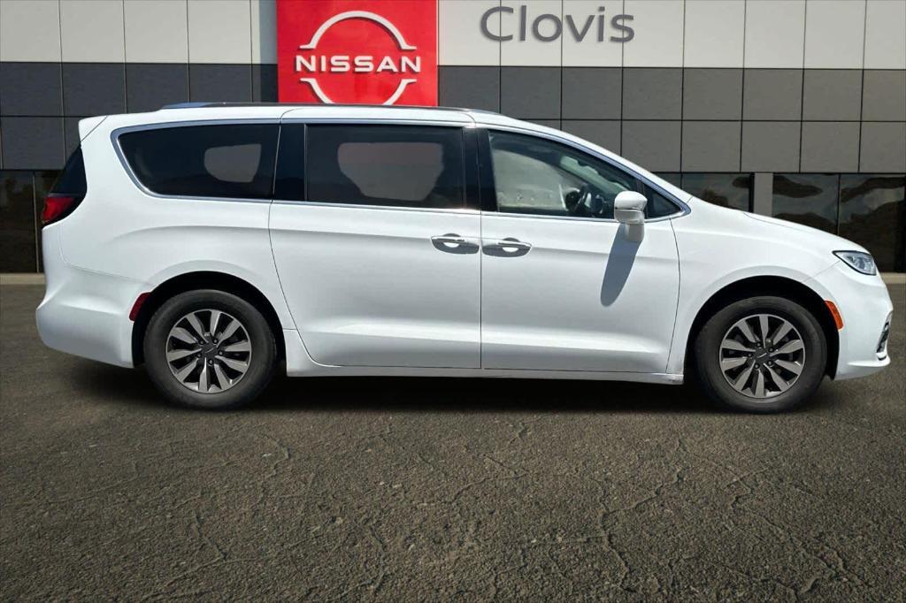 used 2021 Chrysler Pacifica car, priced at $19,143