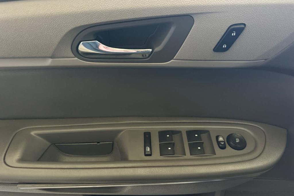 used 2017 Chevrolet Traverse car, priced at $9,995