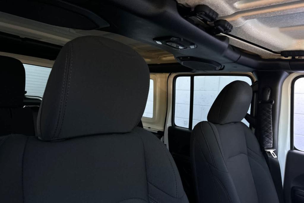 used 2018 Jeep Wrangler Unlimited car, priced at $19,828