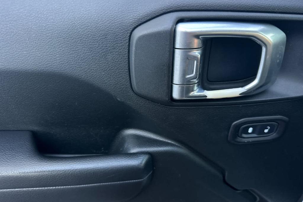 used 2018 Jeep Wrangler Unlimited car, priced at $19,828