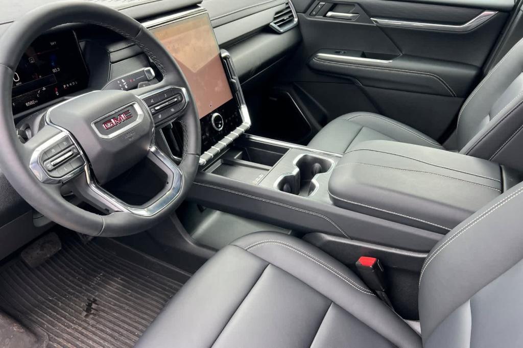 used 2024 GMC Acadia car, priced at $38,921