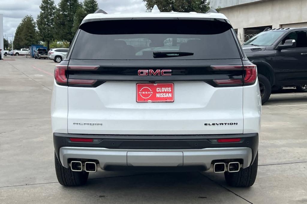 used 2024 GMC Acadia car, priced at $38,921