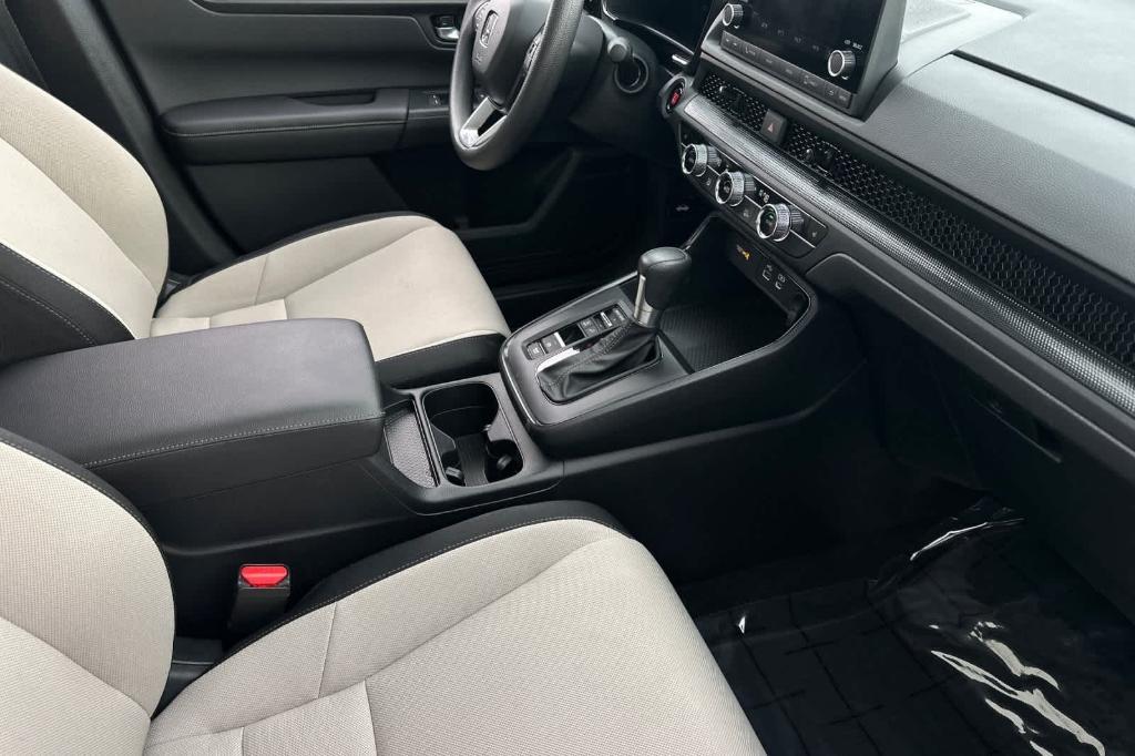 used 2025 Honda CR-V car, priced at $30,557