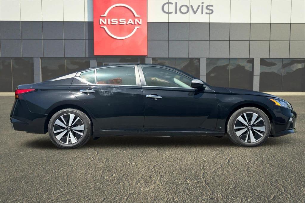 used 2022 Nissan Altima car, priced at $16,077