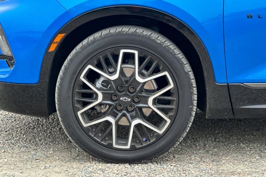 used 2024 Chevrolet Blazer car, priced at $37,001