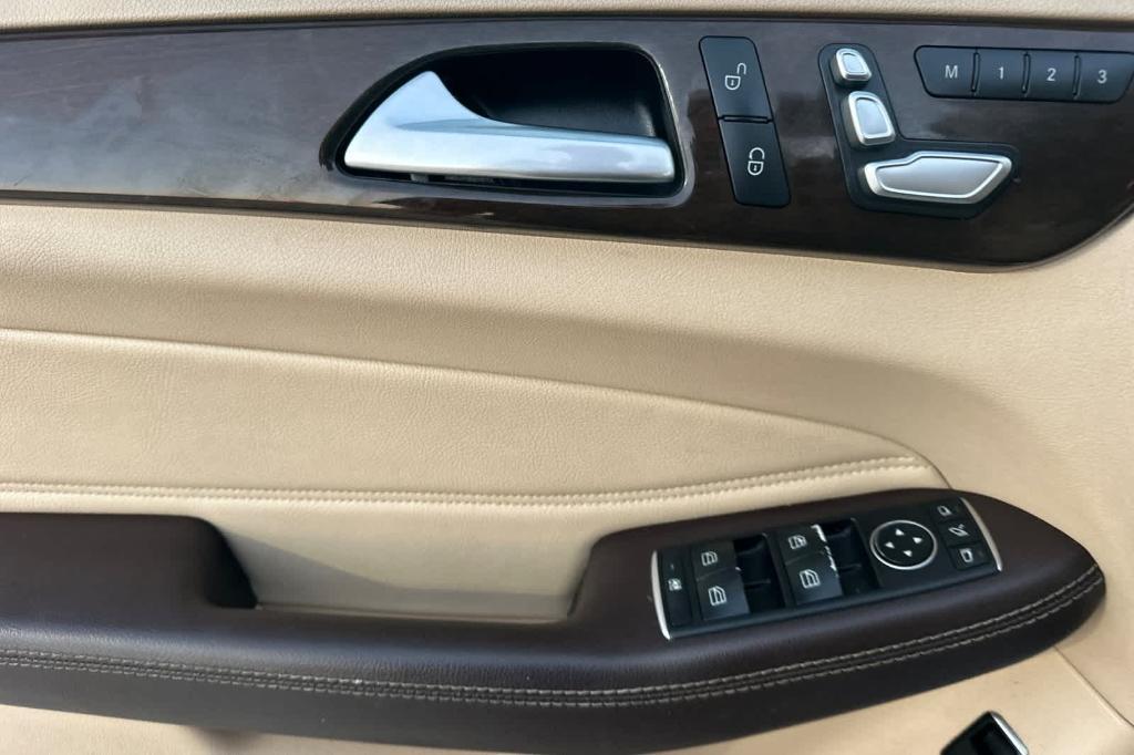 used 2017 Mercedes-Benz GLE 350 car, priced at $13,601