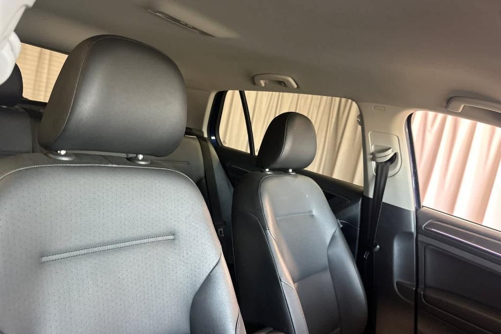 used 2018 Volkswagen e-Golf car, priced at $13,850