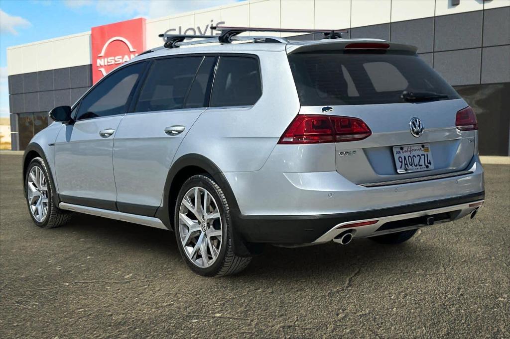 used 2017 Volkswagen Golf Alltrack car, priced at $15,777