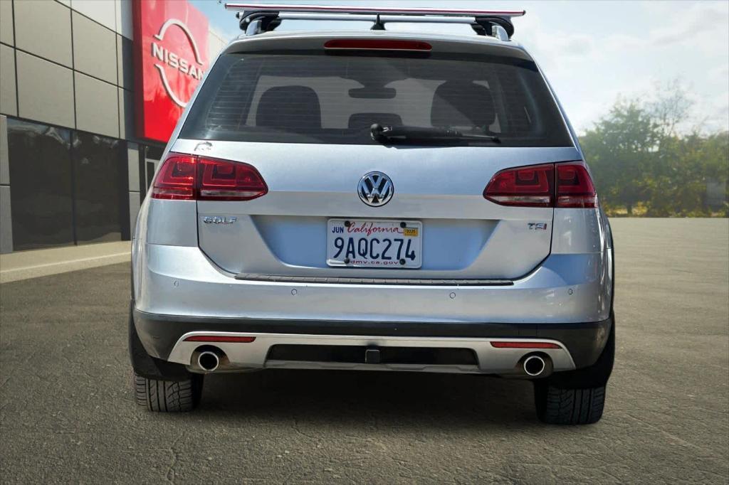 used 2017 Volkswagen Golf Alltrack car, priced at $15,777