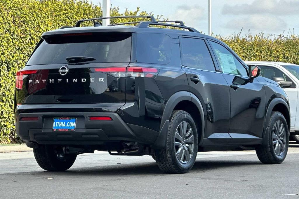 new 2025 Nissan Pathfinder car, priced at $39,717