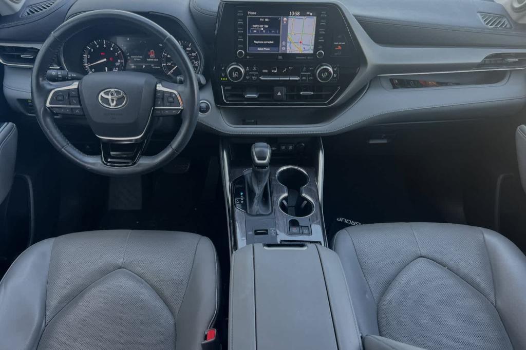 used 2021 Toyota Highlander car, priced at $37,946