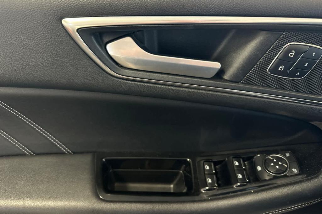 used 2018 Ford Edge car, priced at $16,256