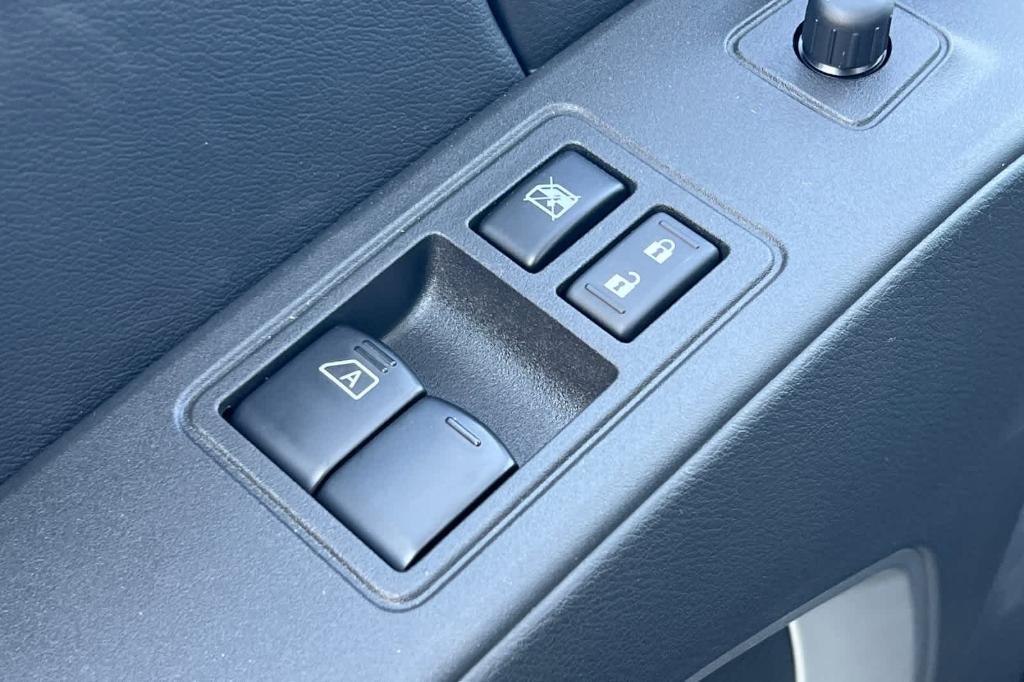 new 2025 Nissan Frontier car, priced at $36,264