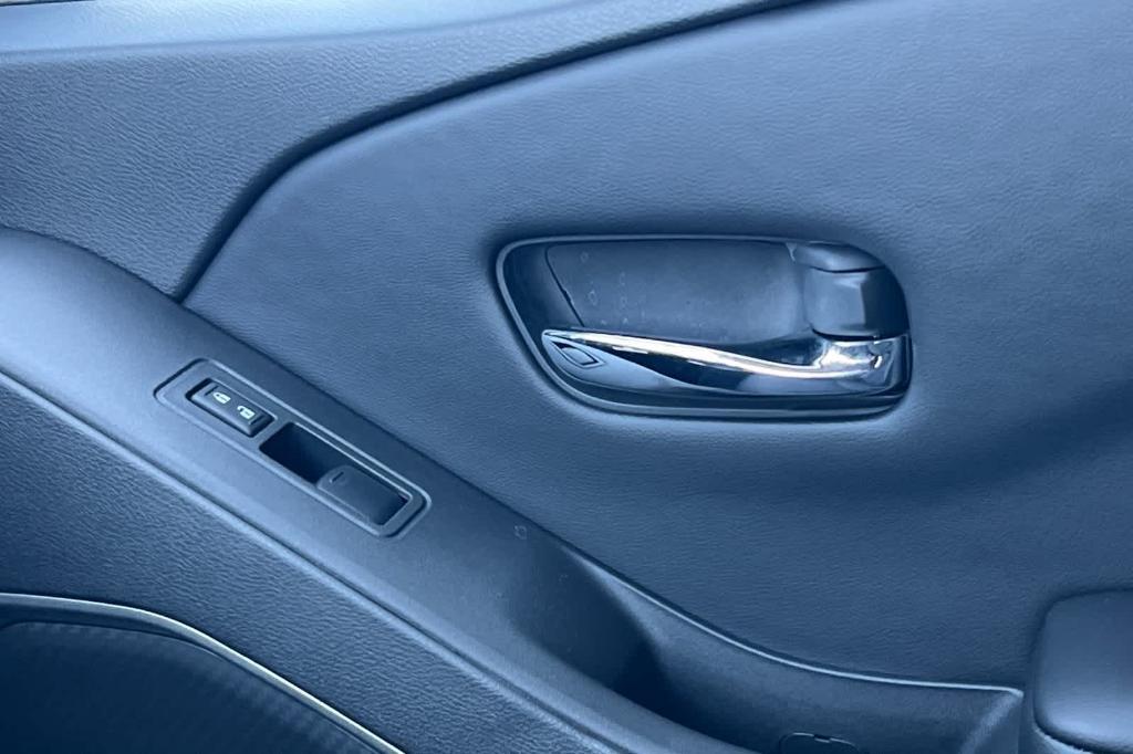 new 2025 Nissan Frontier car, priced at $36,264