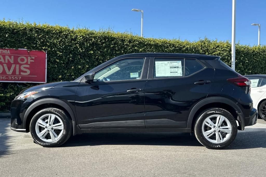 new 2025 Nissan Kicks Play car, priced at $21,297