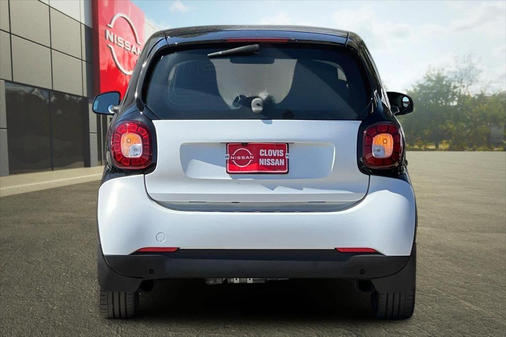 used 2018 smart ForTwo Electric Drive car, priced at $11,009