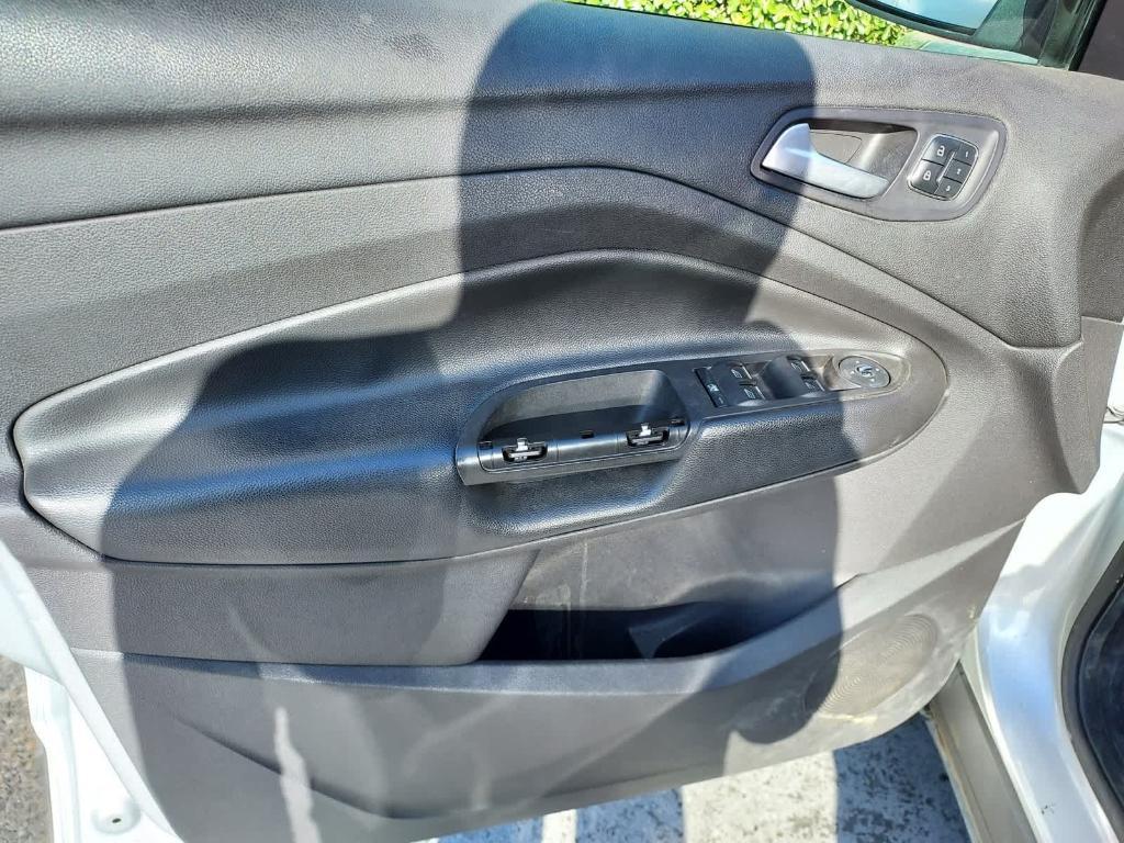 used 2013 Ford Escape car, priced at $7,995