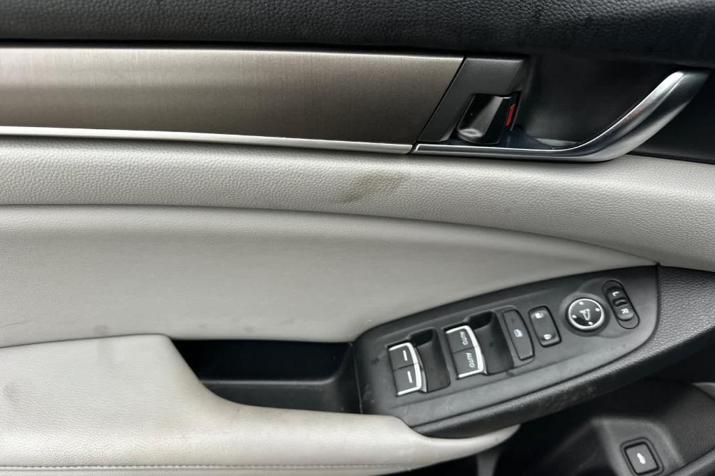 used 2018 Honda Accord Hybrid car, priced at $16,127