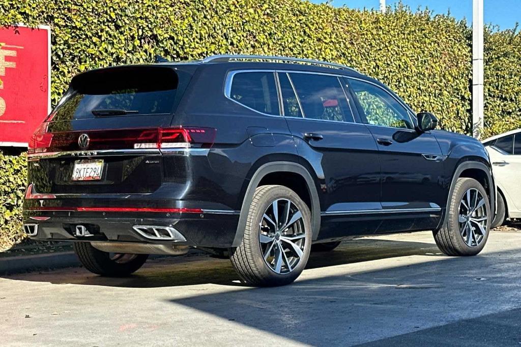 used 2024 Volkswagen Atlas car, priced at $46,490