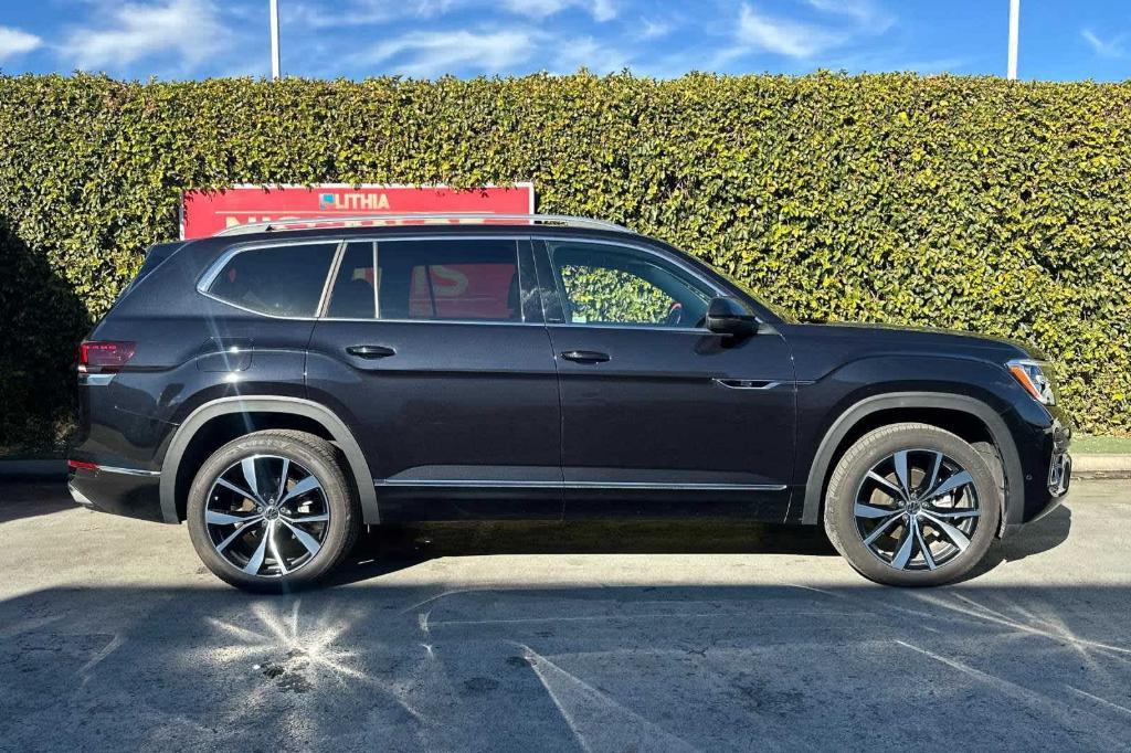 used 2024 Volkswagen Atlas car, priced at $46,490