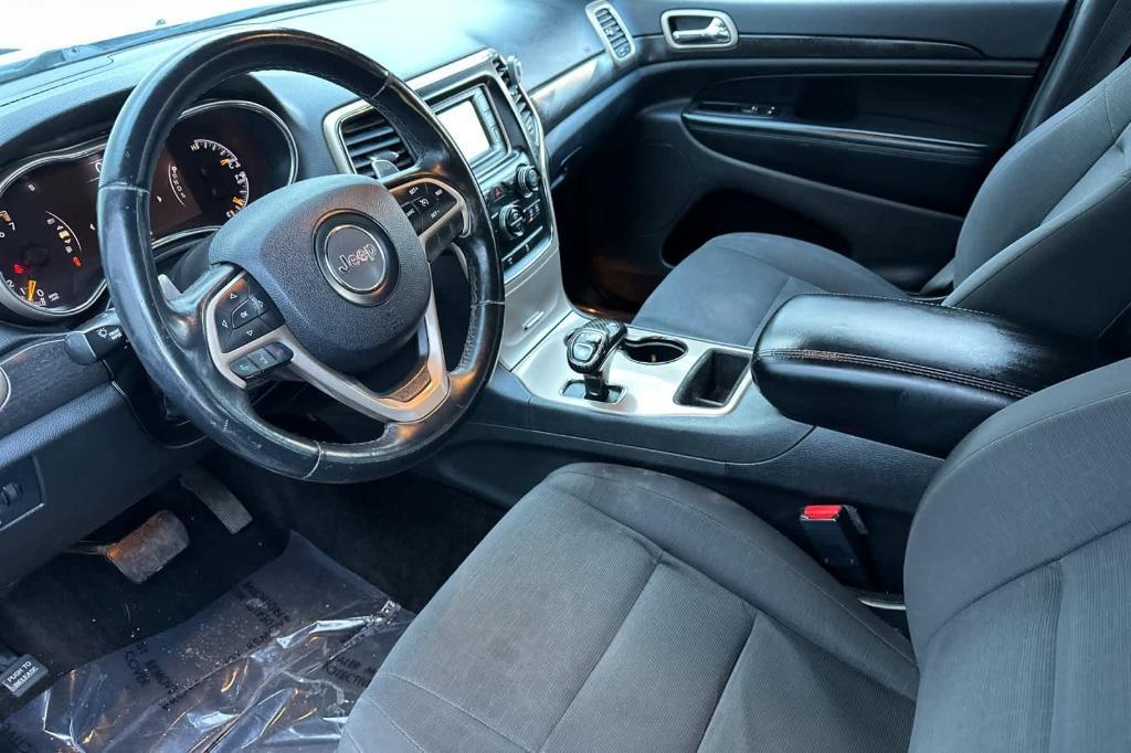 used 2015 Jeep Grand Cherokee car, priced at $10,608