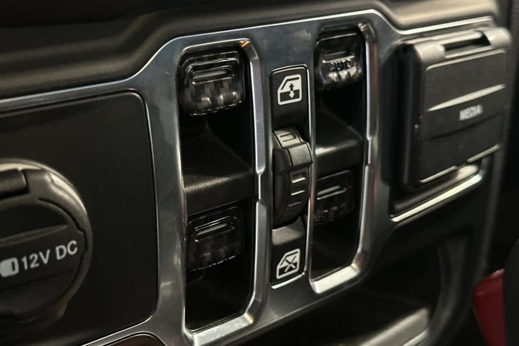 used 2019 Jeep Wrangler Unlimited car, priced at $22,499