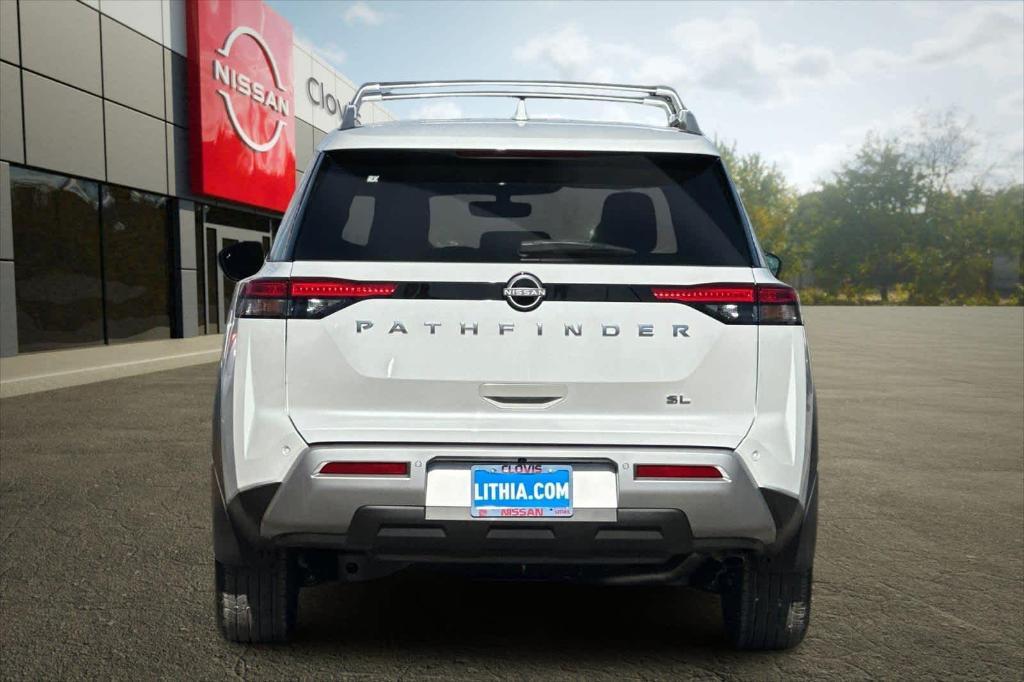new 2025 Nissan Pathfinder car, priced at $38,052