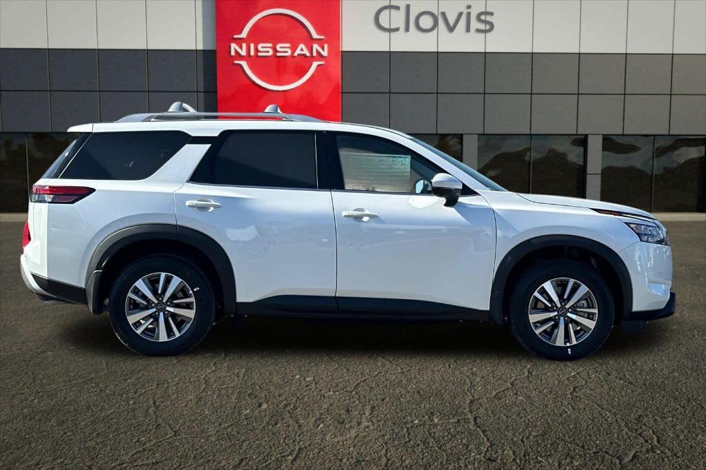 new 2025 Nissan Pathfinder car, priced at $38,052
