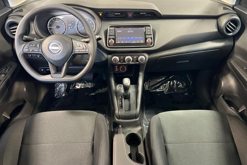 new 2025 Nissan Kicks Play car, priced at $22,071