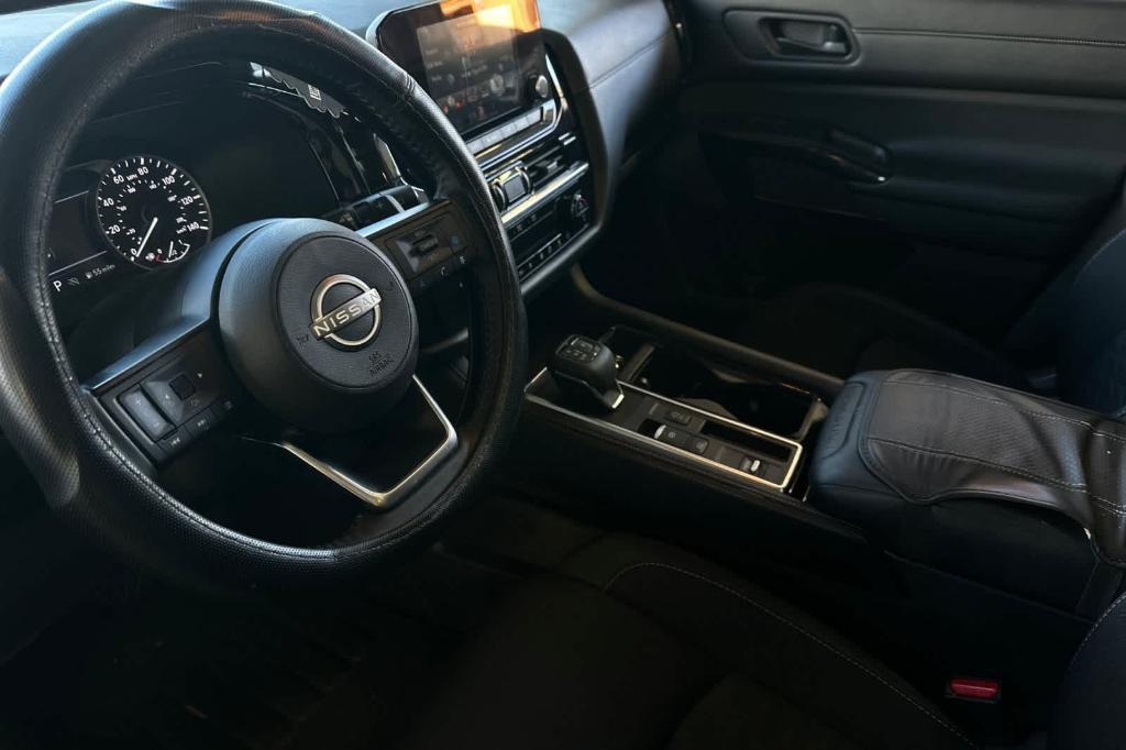 used 2024 Nissan Pathfinder car, priced at $31,111