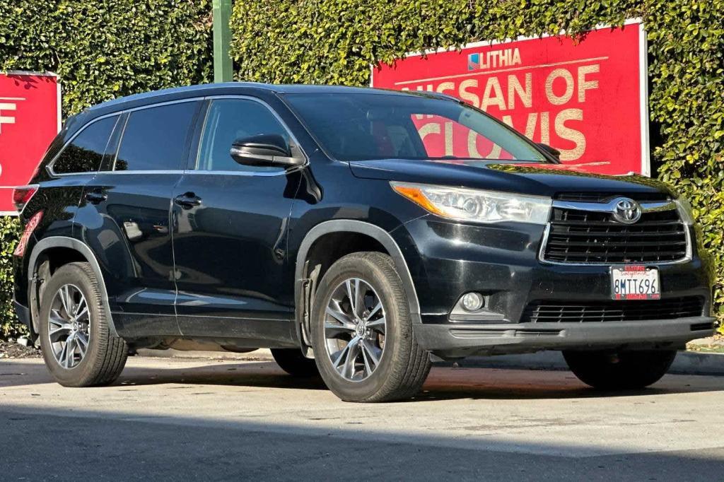 used 2016 Toyota Highlander car, priced at $18,641