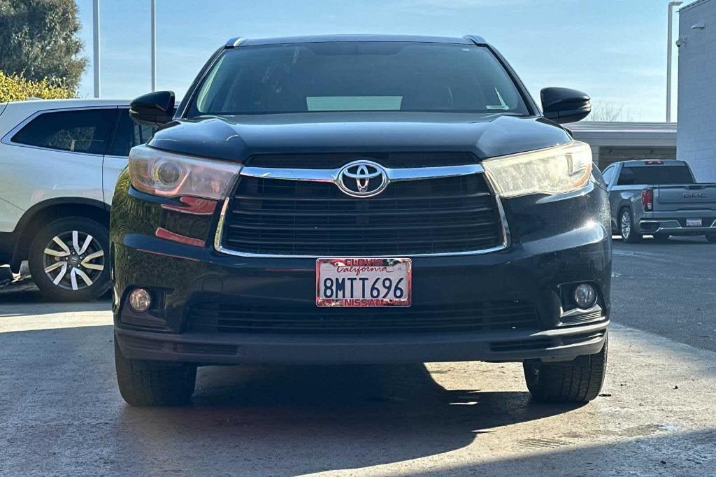 used 2016 Toyota Highlander car, priced at $18,641