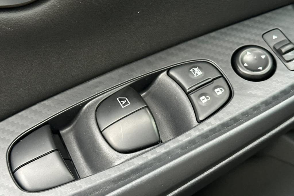 new 2025 Nissan Sentra car, priced at $21,352
