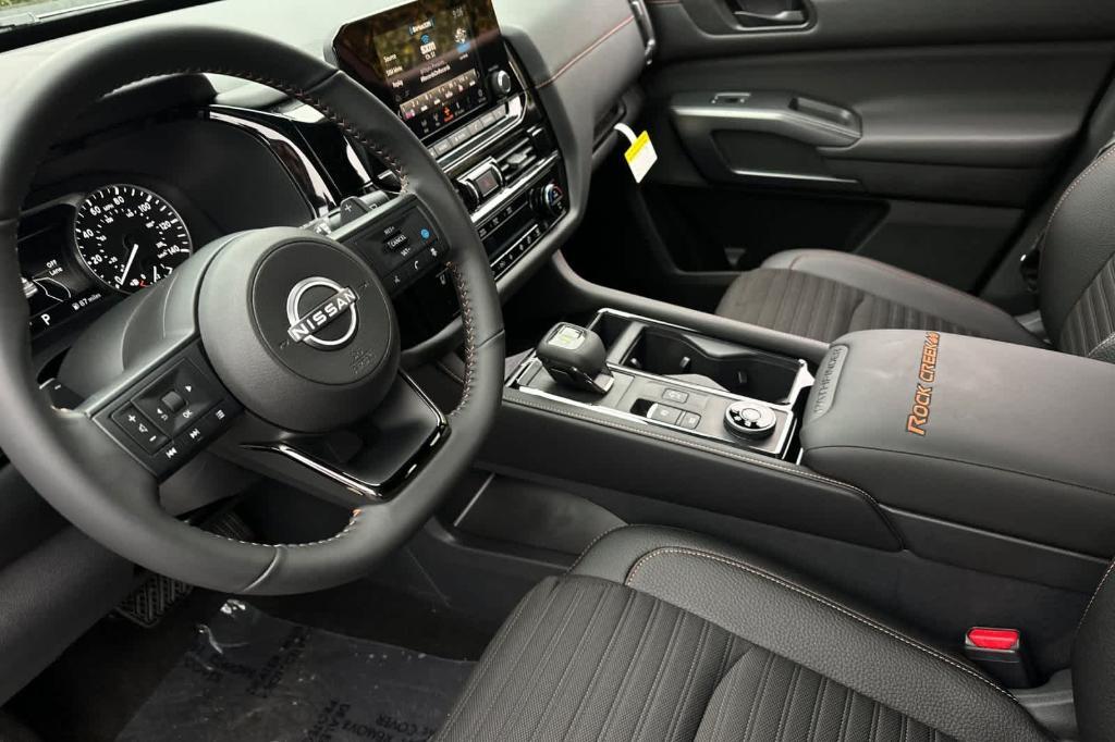 new 2025 Nissan Pathfinder car, priced at $44,187