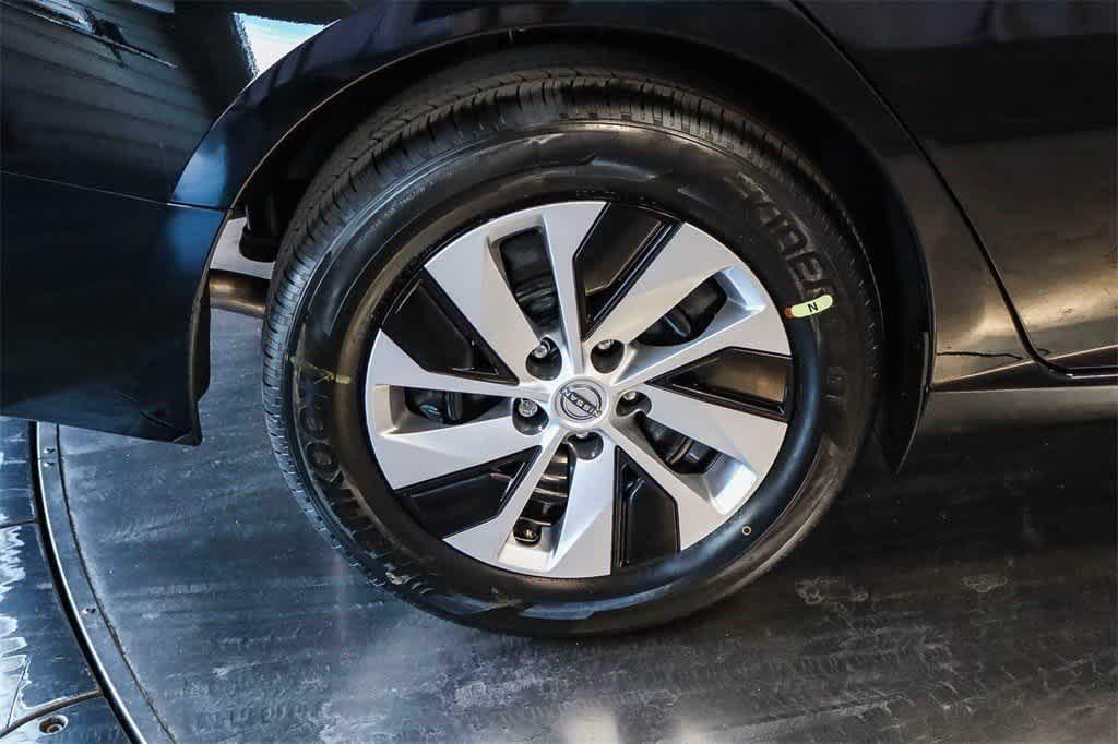 new 2025 Nissan Altima car, priced at $25,552